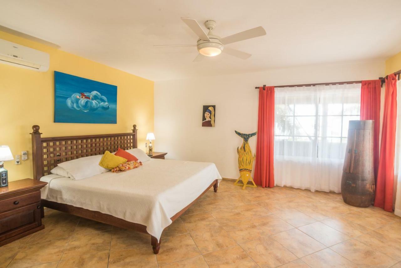 Wikkid Resort Dixon Cove Dış mekan fotoğraf